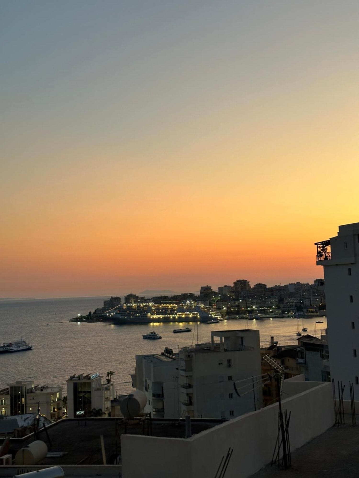 Io'S Apartments Saranda Kültér fotó